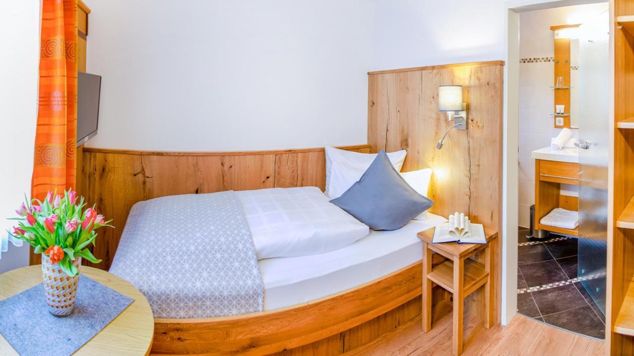 Glashotel 4*
